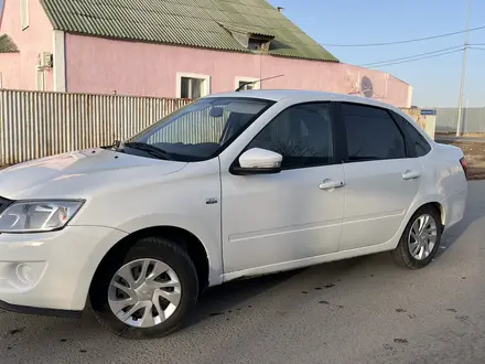 ВАЗ (Lada) Granta 2190 2014 года за 3 050 000 тг. в Атырау – фото 2