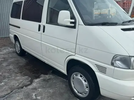 Volkswagen Multivan 1996 года за 6 000 000 тг. в Сарань – фото 8