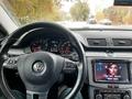 Volkswagen Passat 2011 года за 5 500 000 тг. в Уральск – фото 3