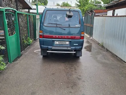 Mitsubishi Delica 1996 года за 2 400 000 тг. в Алматы – фото 3