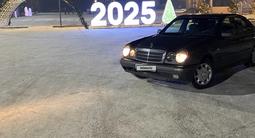 Mercedes-Benz E 230 1997 годаүшін2 000 000 тг. в Уштобе