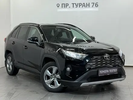 Toyota RAV4 Prestige 2020 года за 13 490 000 тг. в Астана – фото 21