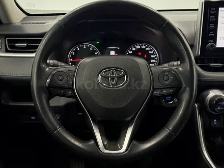 Toyota RAV4 Prestige 2020 года за 13 490 000 тг. в Астана – фото 14