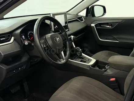 Toyota RAV4 Prestige 2020 года за 13 490 000 тг. в Астана – фото 15