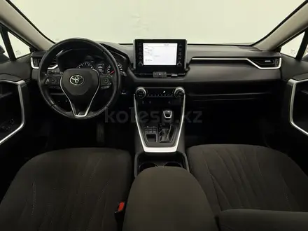 Toyota RAV4 Prestige 2020 года за 13 490 000 тг. в Астана – фото 8