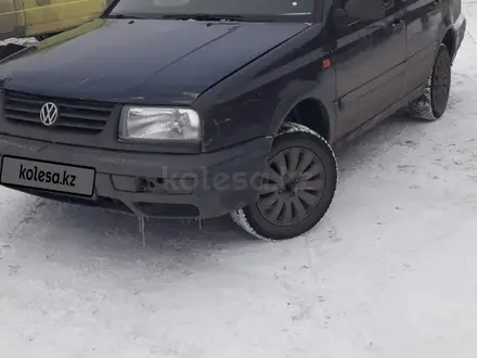 Volkswagen Vento 1994 года за 850 000 тг. в Караганда