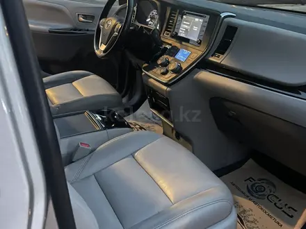 Toyota Sienna 2019 года за 18 000 000 тг. в Алматы – фото 7