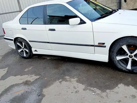 BMW 320 1995 годаүшін1 300 000 тг. в Алматы – фото 3