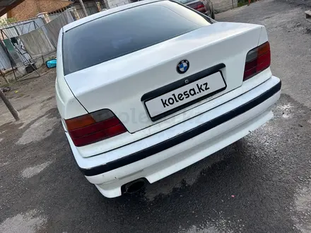 BMW 320 1995 годаүшін1 300 000 тг. в Алматы – фото 6
