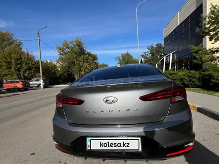 Hyundai Elantra 2019 годаүшін8 100 000 тг. в Караганда – фото 21