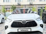 Toyota Highlander 2021 года за 25 700 000 тг. в Атырау – фото 4