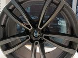 Разноширокие диски на BMW R21 5 112 за 700 000 тг. в Караганда – фото 5