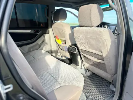 Toyota 4Runner 2005 года за 9 000 000 тг. в Актобе – фото 15