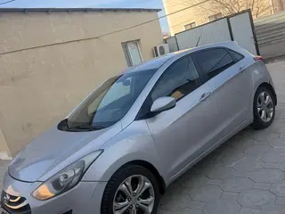 Hyundai i30, 2013