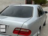 Mercedes-Benz E 320 2000 годаfor5 150 000 тг. в Шиели – фото 5