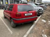 Volkswagen Golf 1992 года за 1 250 000 тг. в Астана – фото 2