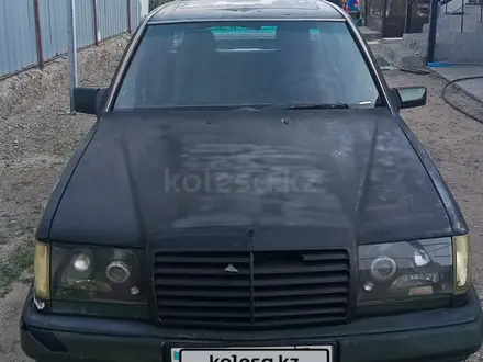 Mercedes-Benz E 230 1991 года за 550 000 тг. в Алматы