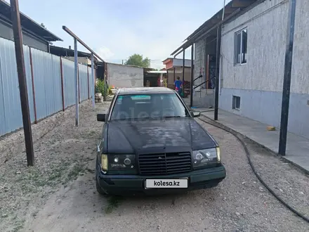 Mercedes-Benz E 230 1991 года за 550 000 тг. в Алматы – фото 3