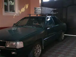 Audi 100, 1988