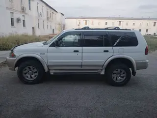 Mitsubishi Montero Sport