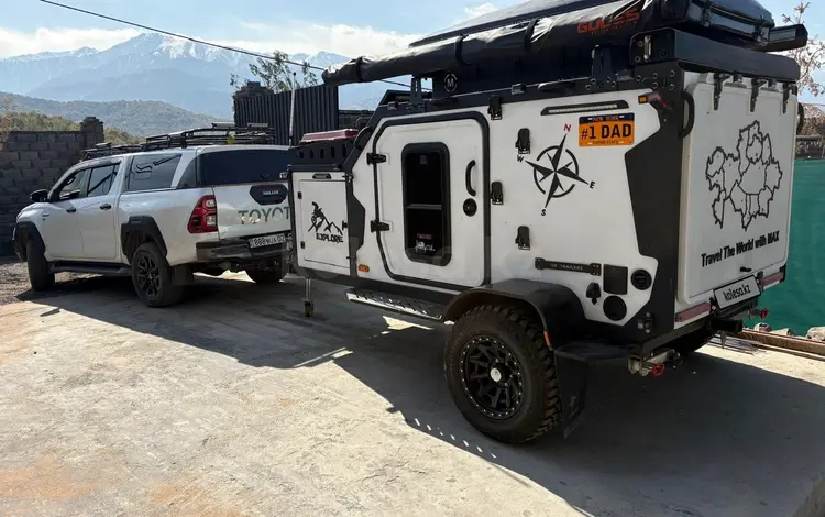 Toyota Hilux 2023 года за 29 600 000 тг. в Алматы