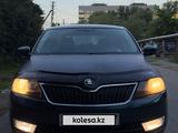 Skoda Rapid 2017 года за 3 500 000 тг. в Уральск – фото 3
