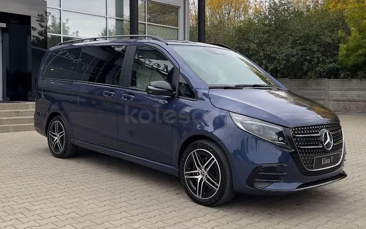 Mercedes-Benz V 300 Avantgarde 2024 годаfor55 430 650 тг. в Алматы