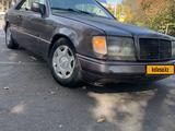 Mercedes-Benz E 230 1992 годаfor1 200 000 тг. в Алматы