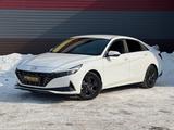 Hyundai Elantra БЕЗ ВОДИТЕЛЯ. в Усть-Каменогорск
