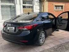Hyundai Elantra, 2015