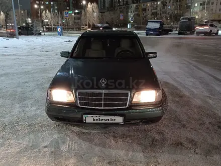 Mercedes-Benz C 220 1995 года за 2 500 000 тг. в Астана – фото 18