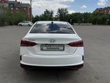 Hyundai Accent 2022 годаүшін7 600 000 тг. в Костанай – фото 4