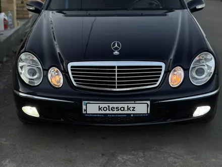 Mercedes-Benz E 240 2003 года за 5 500 000 тг. в Караганда
