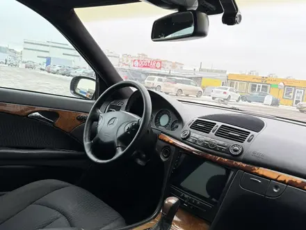 Mercedes-Benz E 240 2003 года за 5 500 000 тг. в Караганда – фото 3