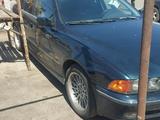 BMW 528 1996 года за 2 400 000 тг. в Шымкент – фото 2