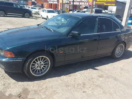 BMW 528 1996 года за 2 400 000 тг. в Шымкент – фото 3