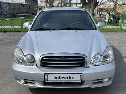 Hyundai Sonata 2004 года за 2 500 000 тг. в Шымкент – фото 2