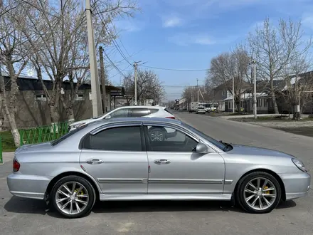 Hyundai Sonata 2004 года за 2 500 000 тг. в Шымкент – фото 6