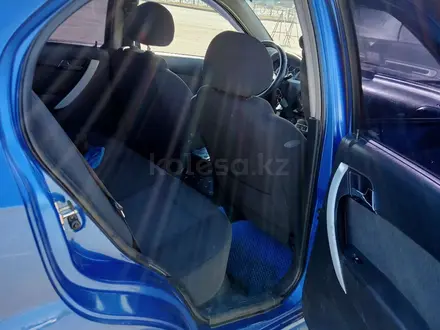 Chevrolet Aveo 2006 года за 2 400 000 тг. в Семей – фото 13