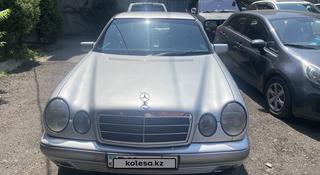 Mercedes-Benz E 200 1998 года за 3 700 000 тг. в Алматы