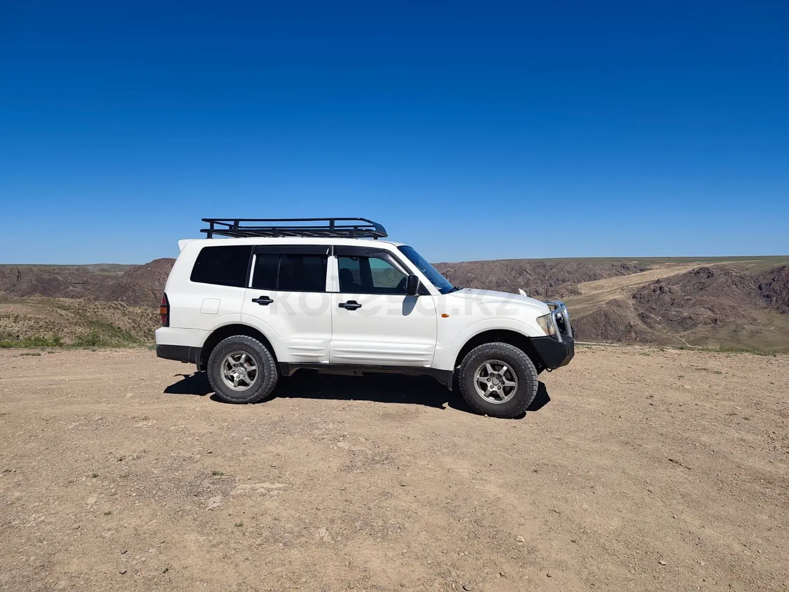 Mitsubishi Pajero, 2003