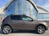 Renault Sandero Stepway 2022 года за 8 720 000 тг. в Караганда – фото 3