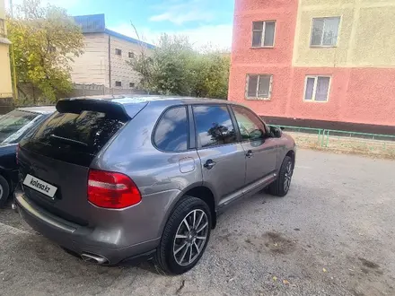 Porsche Cayenne 2008 года за 8 000 000 тг. в Тараз – фото 4