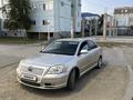 Toyota Avensis 2005 годаүшін3 200 000 тг. в Актобе