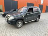 Chevrolet Niva 2012 года за 1 700 000 тг. в Уральск – фото 3