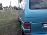 Volkswagen Caravelle 1992 года за 3 500 000 тг. в Семей – фото 5