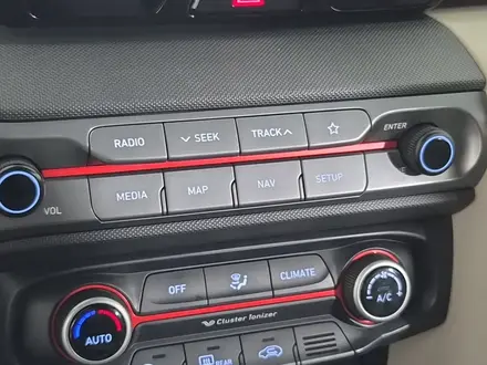 Hyundai Veloster 2018 года за 7 390 000 тг. в Астана – фото 17