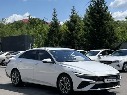 Hyundai Elantra 2024 года за 8 000 000 тг. в Астана
