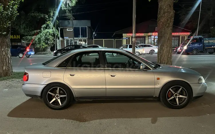 Audi A4 1996 годаfor2 200 000 тг. в Алматы