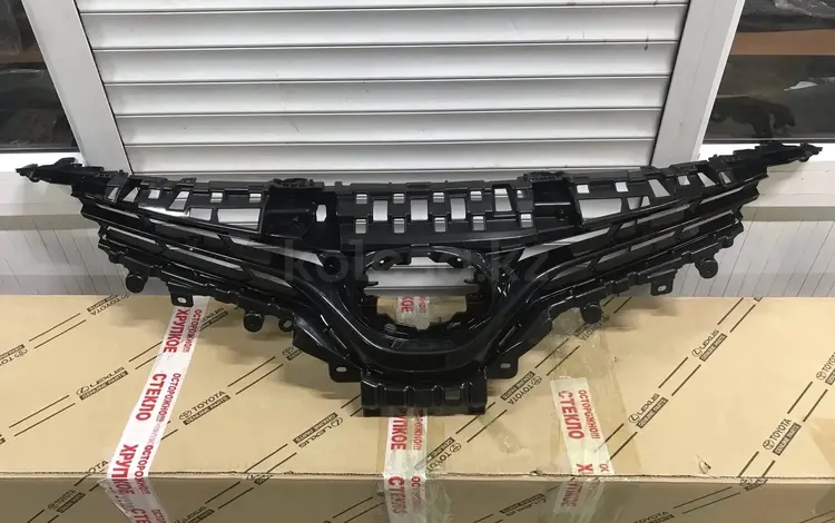 Решетка радиатора CAMRY 70 за 7 770 тг. в Алматы